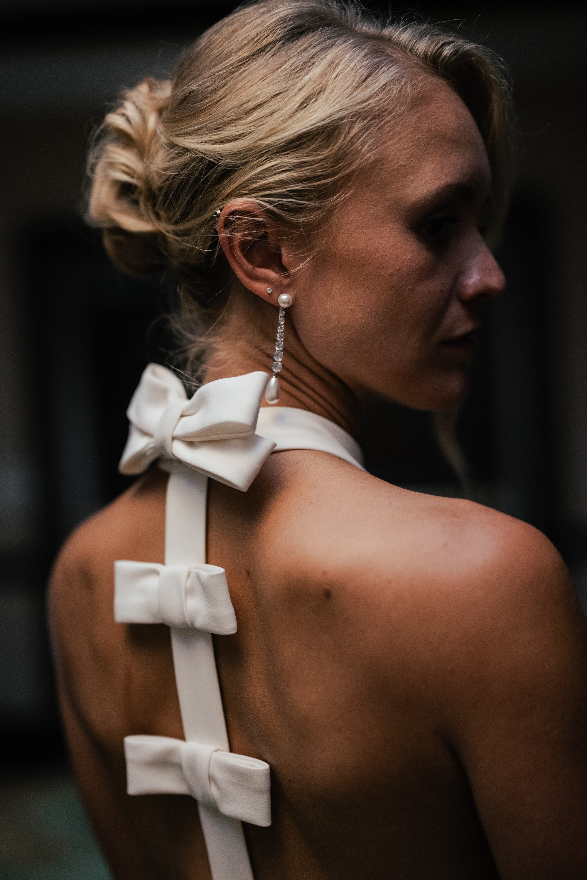 carousel-hero-element image-1