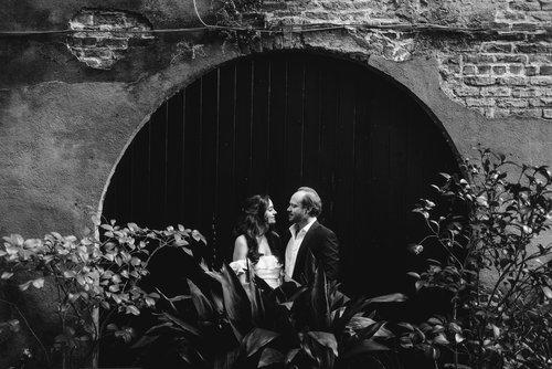 carousel-hero-element image-2