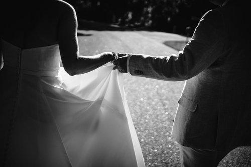 mobile - carousel-hero-element image-0